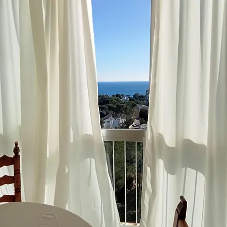 Fantastico Piso En Zona Tranquila Con Vistas Al Mar