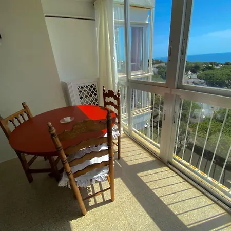 Fantastico Piso En Zona Tranquila Con Vistas Al Mar *